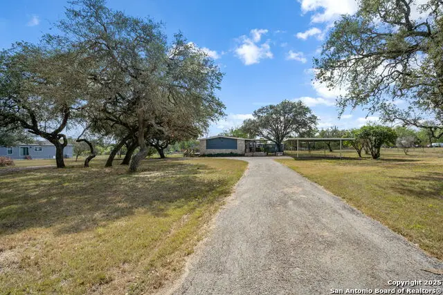 132 County Road 469, Castroville, TX 78009 - Image #3