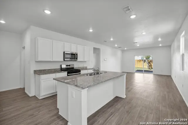 5719 Hematite Rim, San Antonio, TX 78222 - Image #1