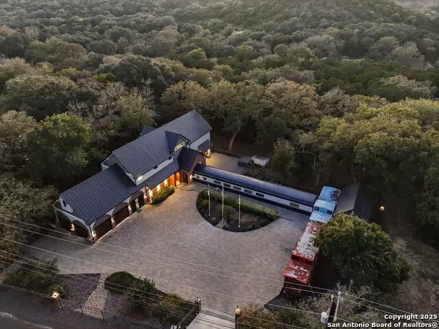20053 Scenic Loop Rd, Helotes, TX 78023 - Image #1