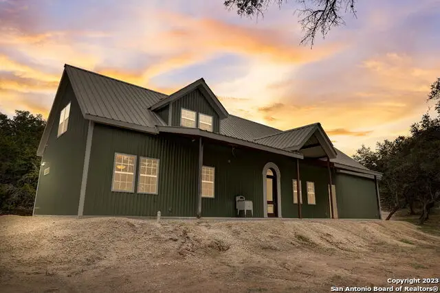 792 Alamo Beach Rd, Pipe Creek, TX 78063 - Image #1