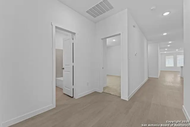 1225 Twisted Creek, New Braunfels, TX 78130 - Image #2