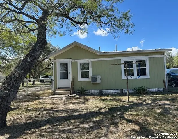 224 Hazen, Sinton, TX 78387 - Image #2