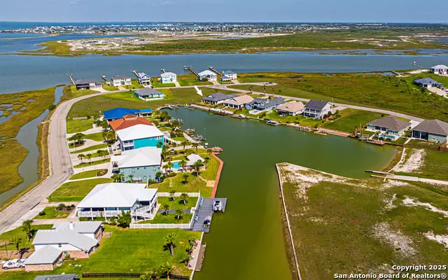 30 Peets Bend, Rockport, TX 78382 - Image #2