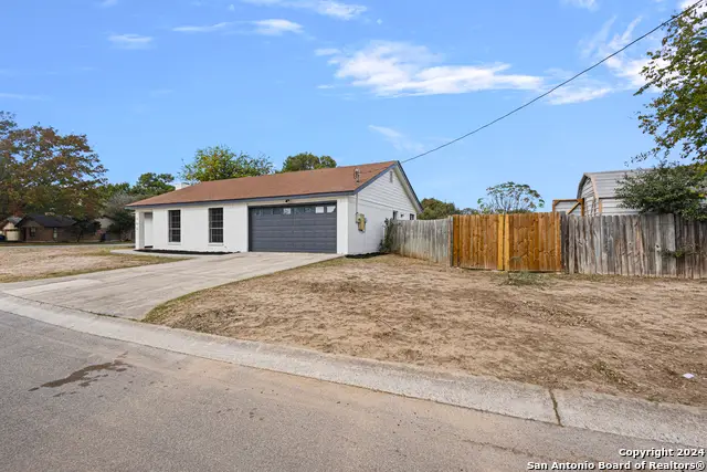 357 Paisano St, New Braunfels, TX 78130 - Image #1