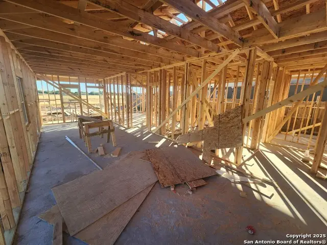 705 Bluebeard Ct, Laredo, TX 78046 - Image #2