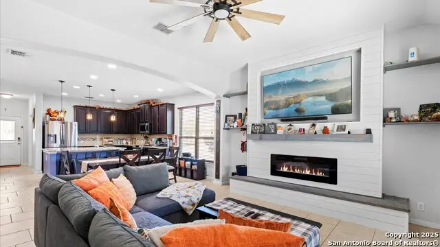 707 Morgans Mill, New Braunfels, TX 78130 - Image #3