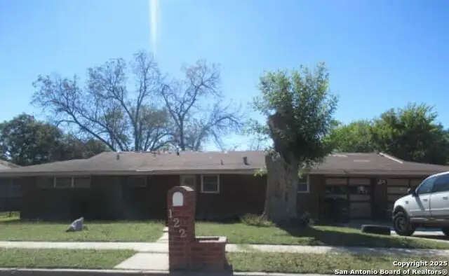 122 Clubhill Dr, San Antonio, TX 78228 - Image #1