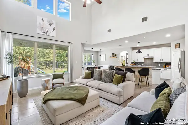 10515 Cima, Helotes, TX 78023