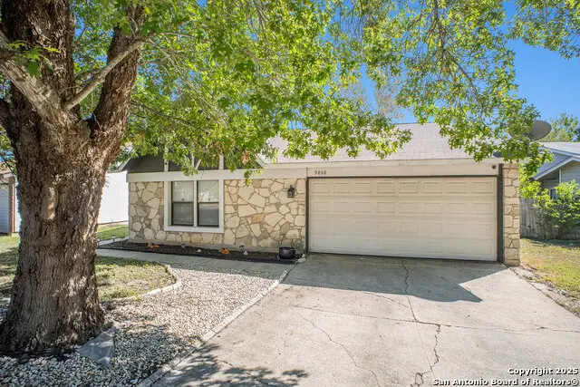 9848 Fortune Ridge Dr, Converse, TX 78109 - Image #3