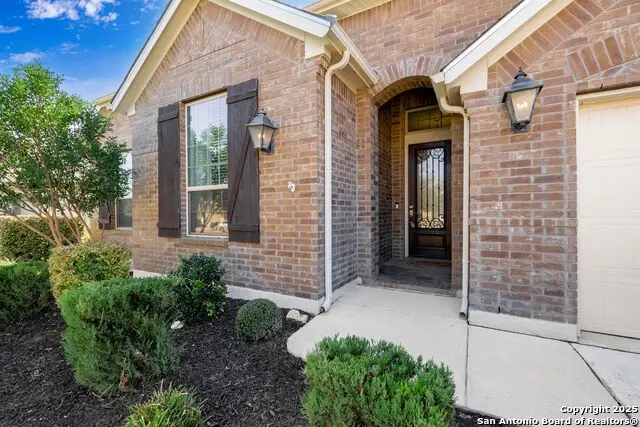 1053 Carriage Loop, New Braunfels, TX 78132 - Image #2