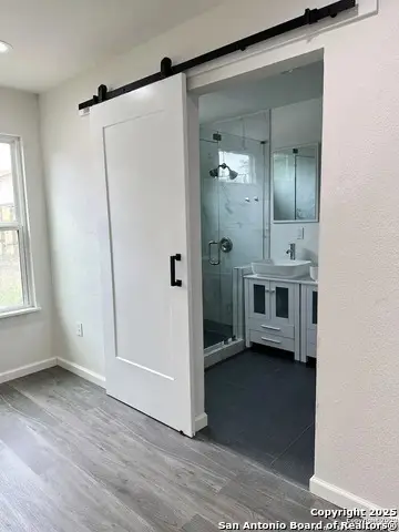 9427 Valley, San Antonio, TX 78250 - Image #3