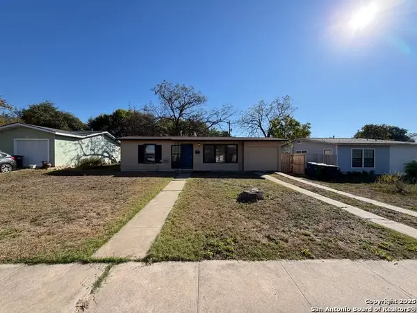 510 Edgebrook, San Antonio, TX 78213