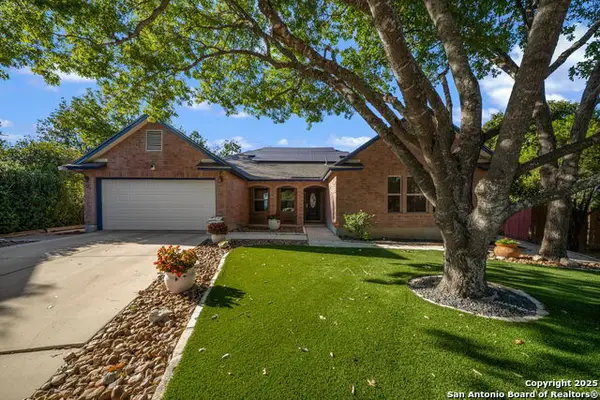 1902 Indian Meadows Dr, San Antonio, TX 78230