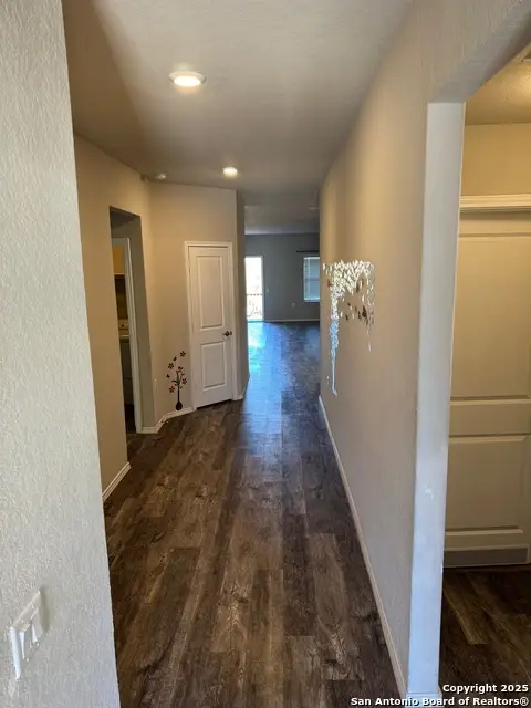 11811 Pelican Pass, San Antonio, TX 78221 - Image #2