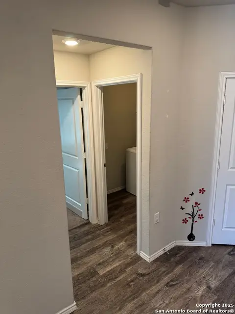 11811 Pelican Pass, San Antonio, TX 78221 - Image #3