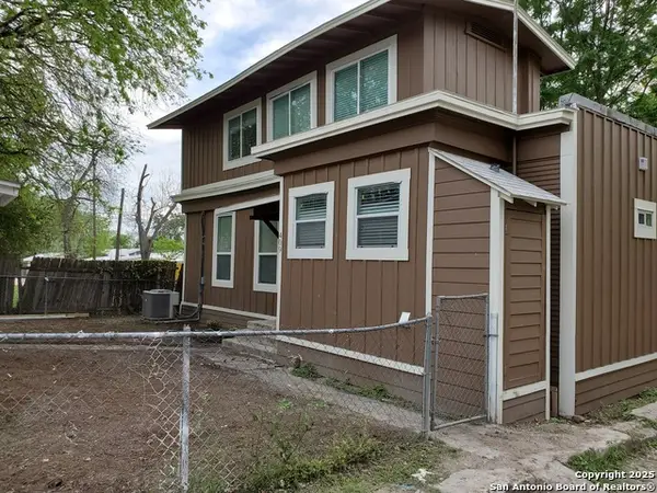 707 W Craig, San Antonio, TX 78212