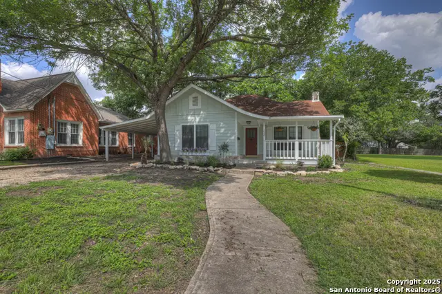 1050 W. Coll, New Braunfels, TX 78130 - Image #1