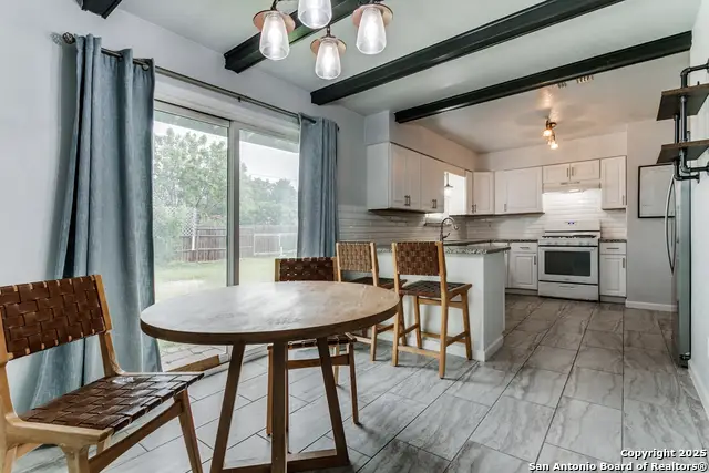 4439 Tropical Dr., San Antonio, TX 78218 - #3