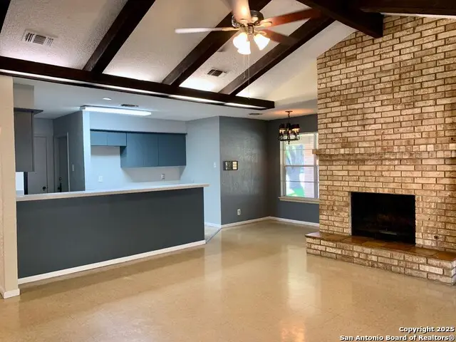 112 Travertine Ln, Castle Hills, TX 78213 - Image #2