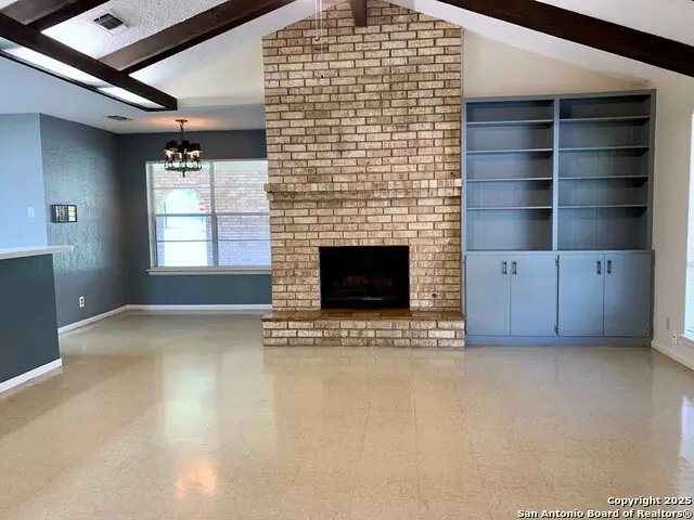 112 Travertine Ln, Castle Hills, TX 78213 - Image #3