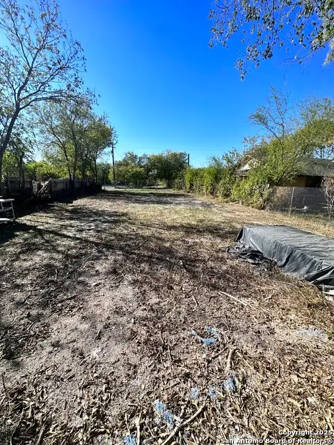 618 N San Gabriel, San Antonio, TX 78228 - Image #3