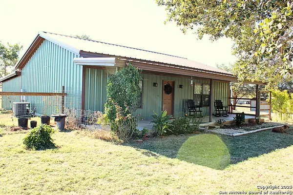 226 Fm 1107, Stockdale, TX 78160