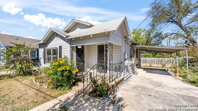 2719 Chihuahua, San Antonio, TX 78207 - Image #1