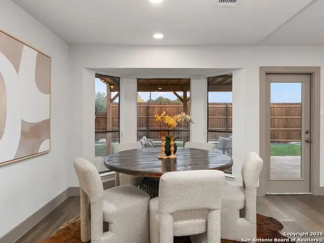 14 Country Club Circle, New Braunfels, TX 78130 - Image #3