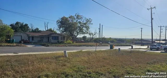 807 Toepperwein, Converse, TX 78109 - Image #2