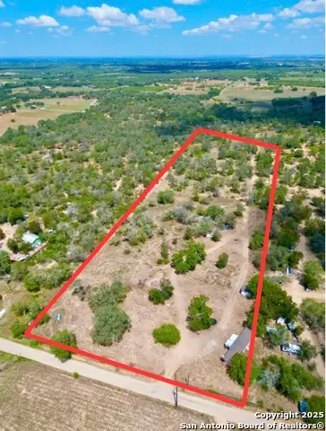 650 Patton Rd, Somerset, TX 78069 - Image #2