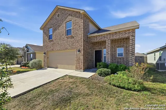 9425 Apple Ridge Ln, San Antonio, TX 78239 - Image #2