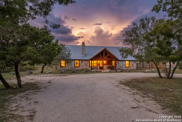 38 Mountain Laurel, Concan, TX 78838 - Image #3