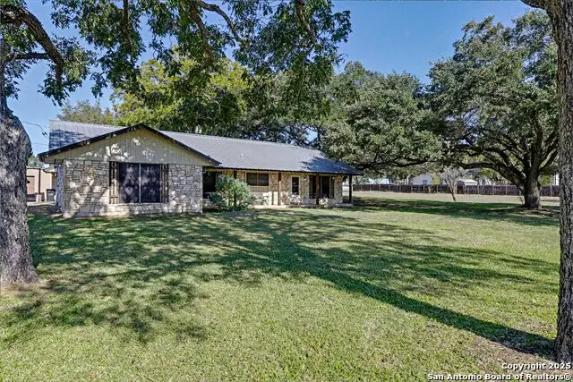 307 Us Highway 87, Stockdale, TX 78160 - #2