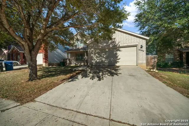 15515 Flowingspg, San Antonio, TX 78247 - Image #3