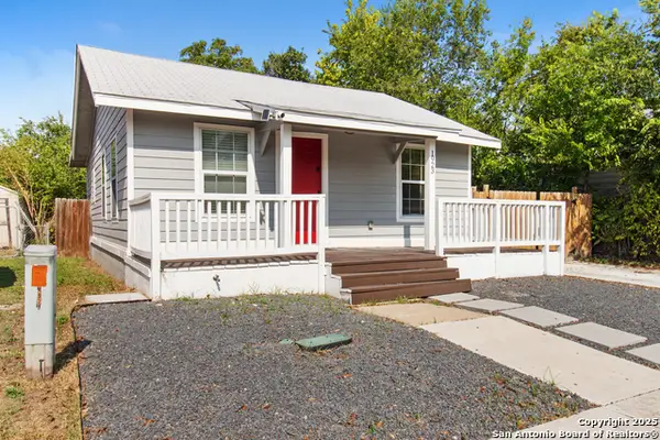 1923 Dawson, San Antonio, TX 78202