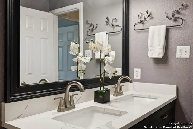 7811 Midnight Stage, San Antonio, TX 78255 - Image #2