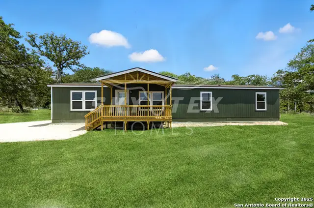 132 Syrah St, La Vernia, TX 78121 - Image #1