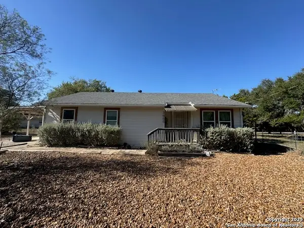 1635 Lakeview, Canyon Lake, TX 78133