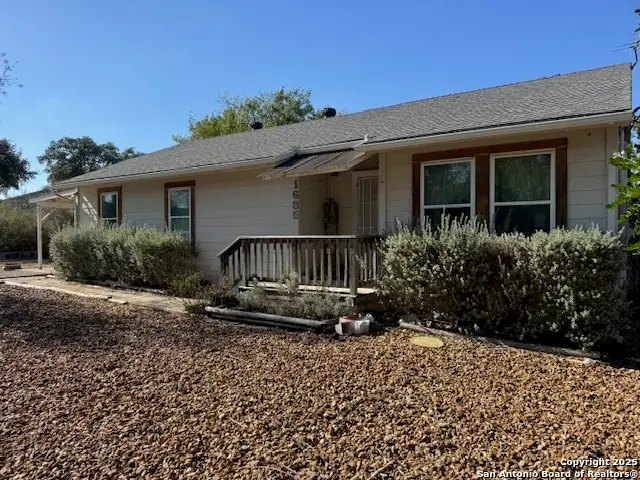 1635 Lakeview, Canyon Lake, TX 78133 - Image #2