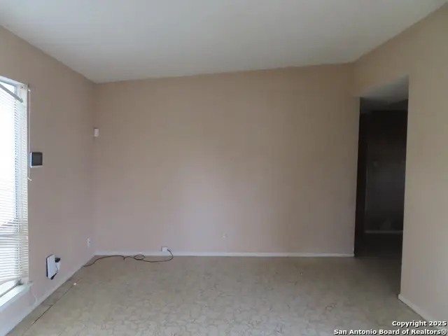 530 Scotty, San Antonio, TX 78227 - Image #2