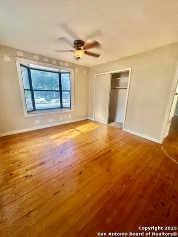 309 E French Pl, San Antonio, TX 78212 - Image #3