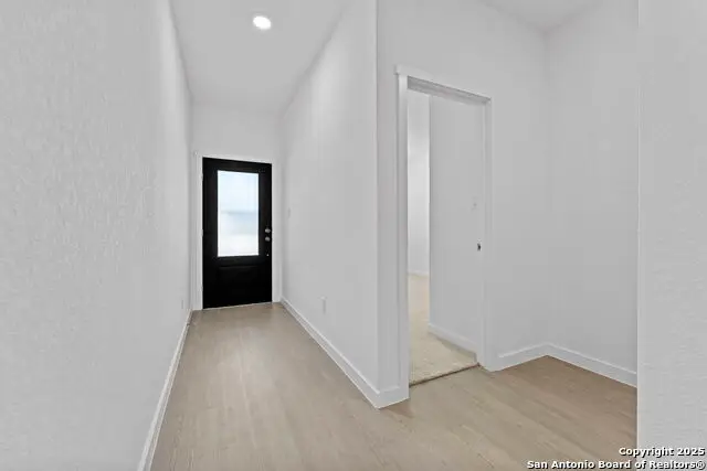 1228 Twisted Creek, New Braunfels, TX 78130 - Image #3