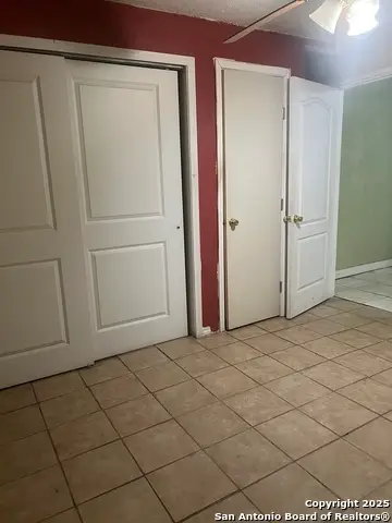 4710 Castle Rose, San Antonio, TX 78218 - Image #2