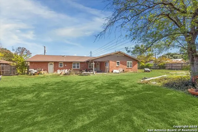 2306 Blossom, San Antonio, TX 78217 - Image #3