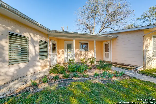 140 Olympia, San Antonio, TX 78201 - Image #1
