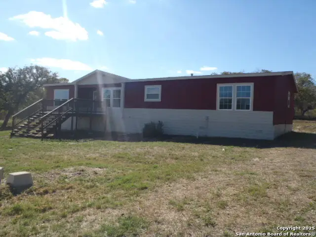 2189 Hickory Forrest Dr, Seguin, TX 78155 - Image #1