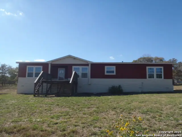 2189 Hickory Forrest Dr, Seguin, TX 78155 - Image #3