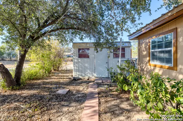 703 E Nueces, Crystal City, TX 78839 - Image #3