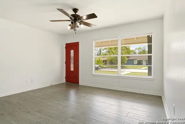 5011 Seabreeze, San Antonio, TX 78220 - Image #3
