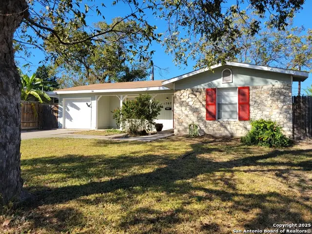 1707 Farwell, San Antonio, TX 78213 - Image #2